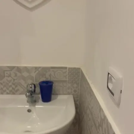 Beb Chiaia Bed & Breakfast 3*