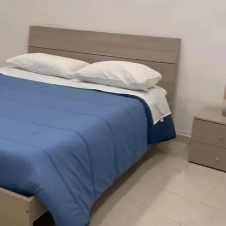 Beb Chiaia * Nápoles